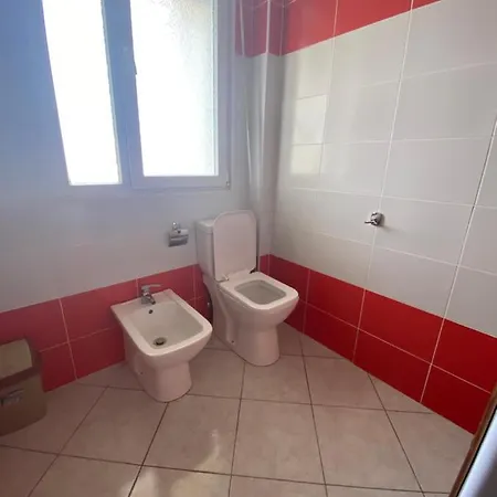Fabiola's City Center Apartament *